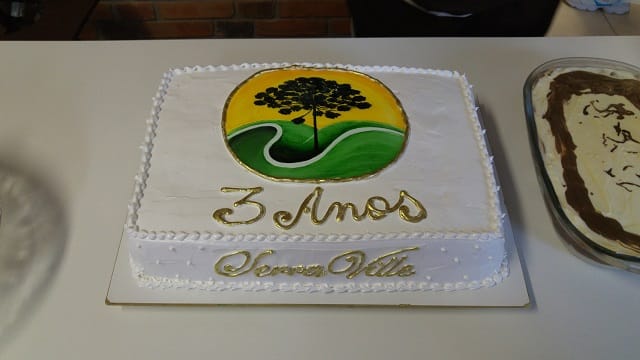 Bolo de aniversario do serraville